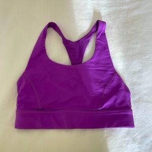 Lululemon sports bra